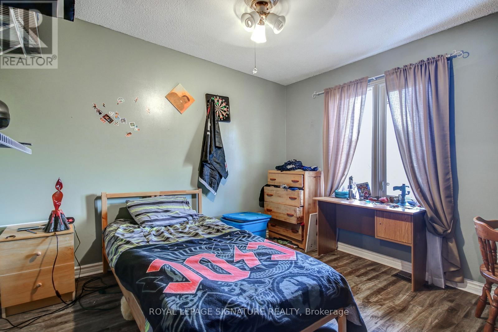4188 MARTLEN CRESCENT Image 14