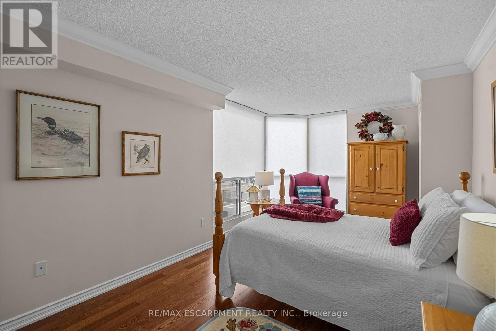 208 - 1237 NORTH SHORE BOULEVARD EAST Image 36