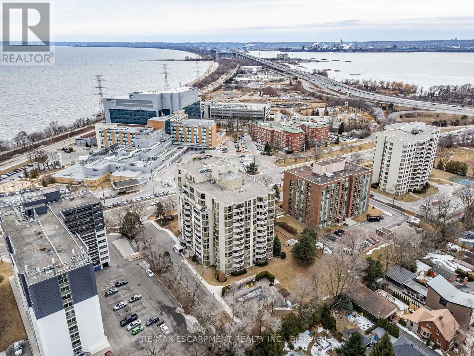 208 - 1237 NORTH SHORE BOULEVARD EAST Image 41