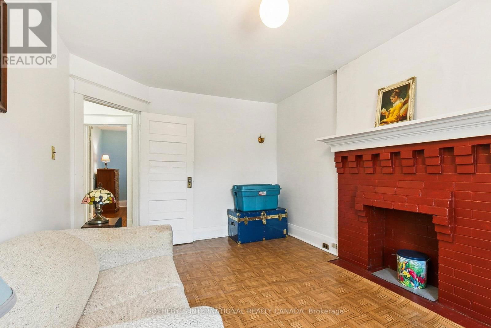 143 FAIRVIEW AVENUE Image 19