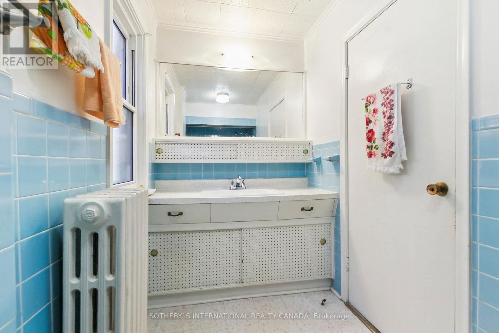 143 FAIRVIEW AVENUE Image 23