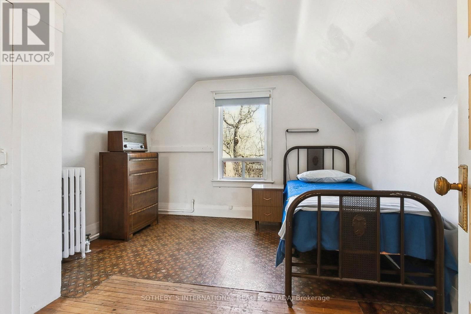 143 FAIRVIEW AVENUE Image 27
