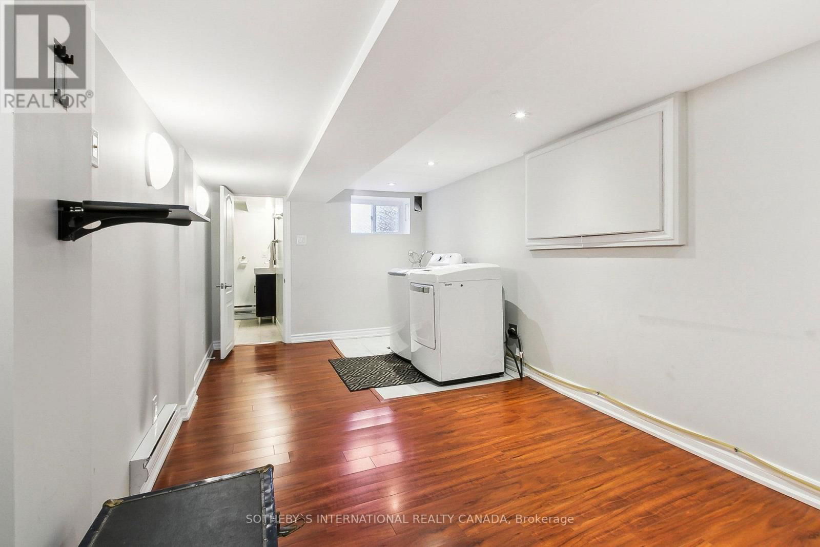 143 FAIRVIEW AVENUE Image 29