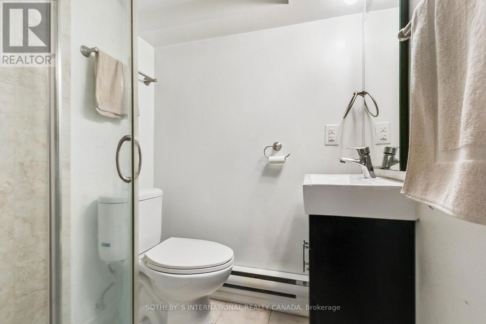 143 FAIRVIEW AVENUE Image 30