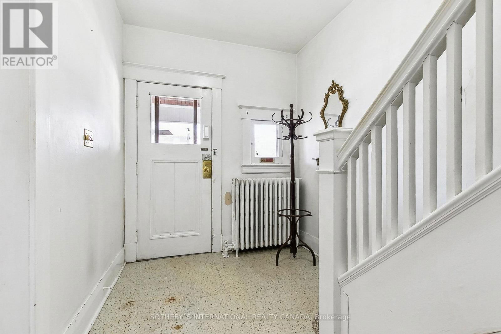 143 FAIRVIEW AVENUE Image 4