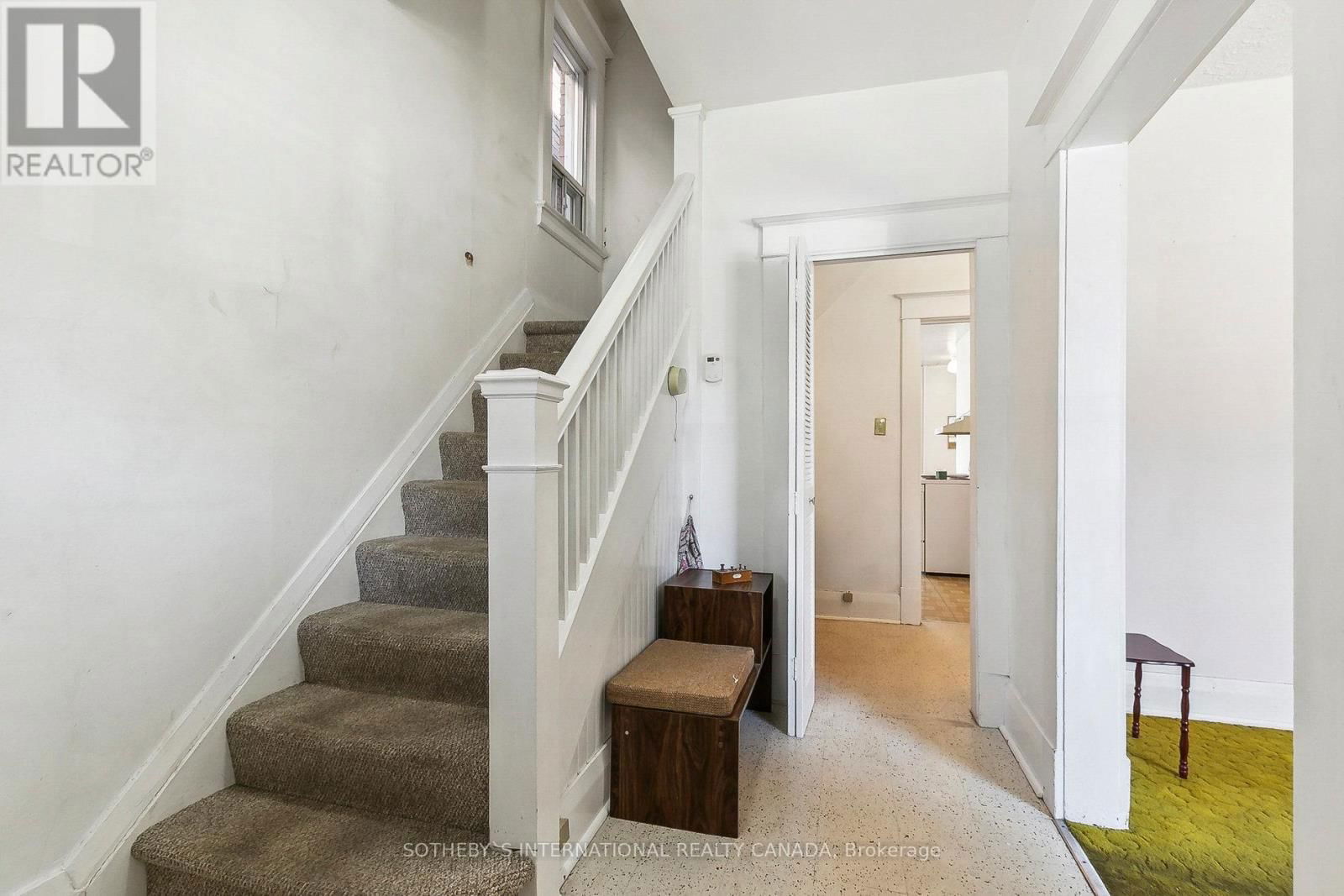 143 FAIRVIEW AVENUE Image 5