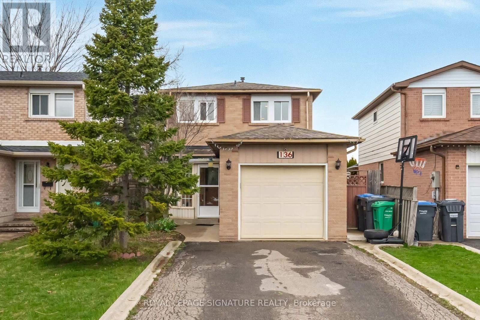 136 MARTINDALE CRESCENT Image 1
