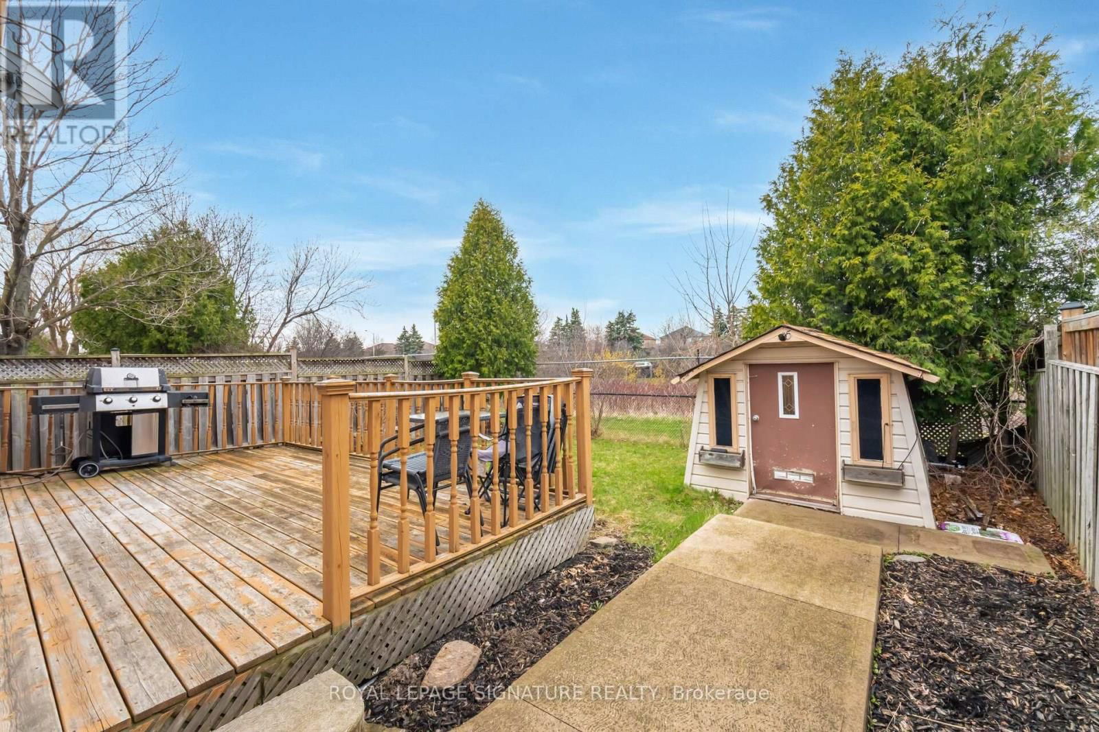 136 MARTINDALE CRESCENT Image 36