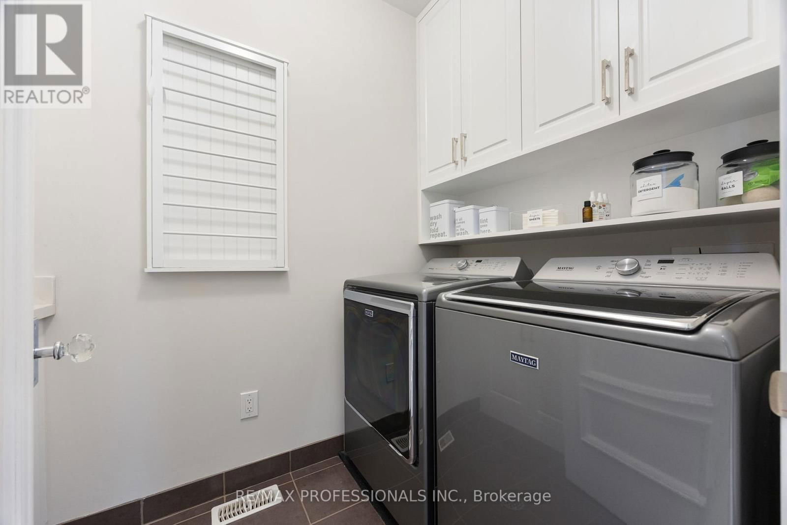 401 COOMBS COURT Image 33