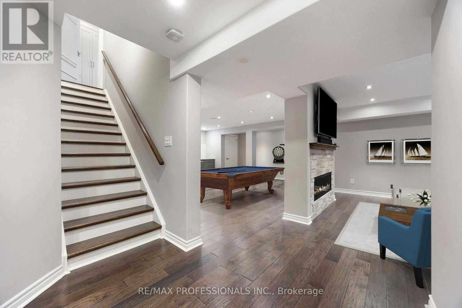 401 COOMBS COURT Image 34