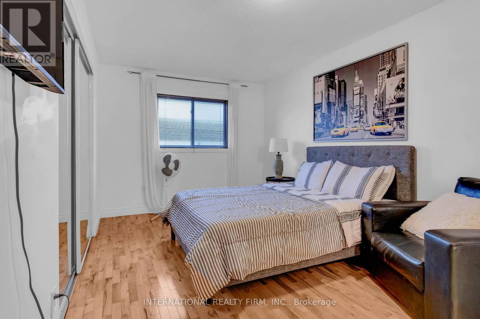 6158 DUFORD DRIVE WEST Image 25