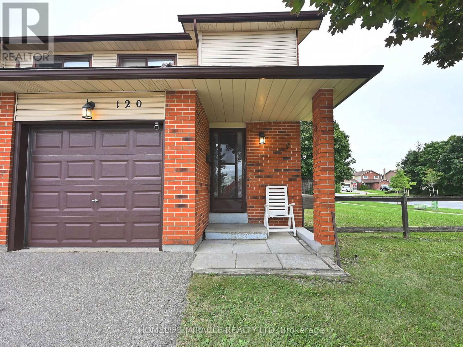 119 - 120 COLLINS CRESCENT WEST Image 3