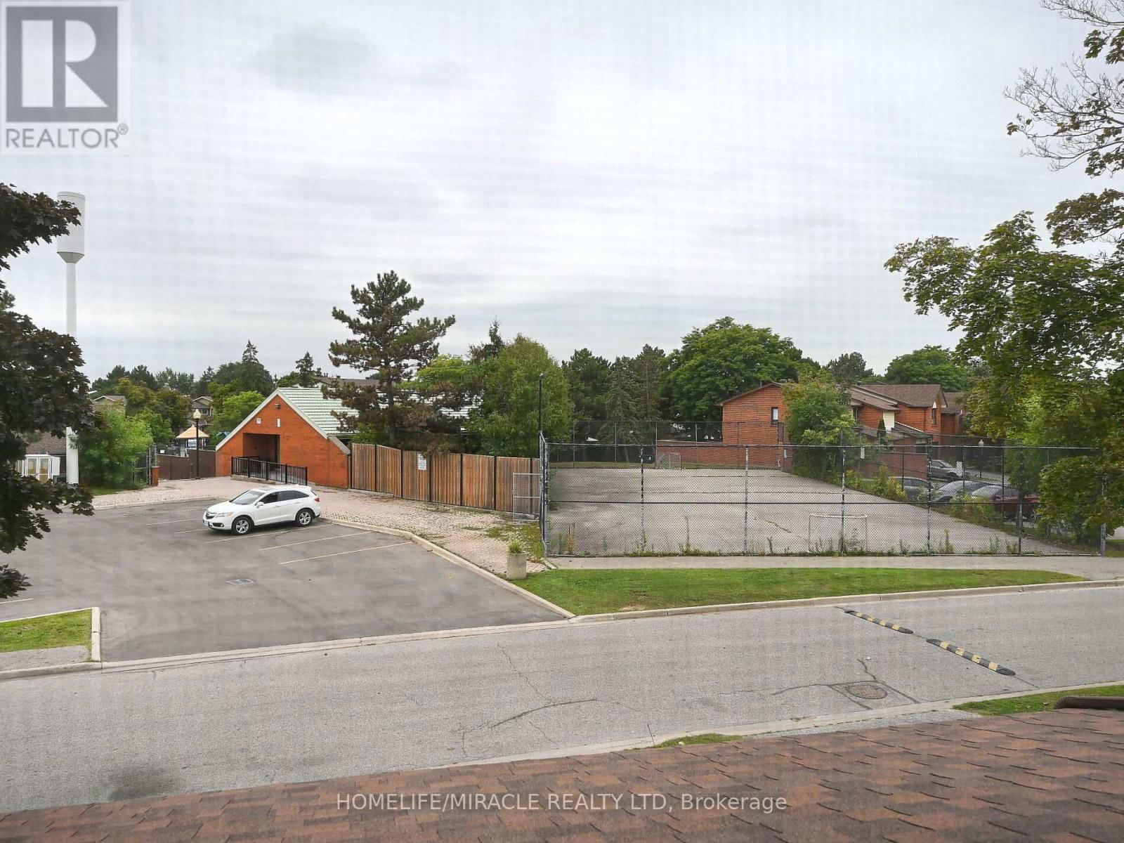 119 - 120 COLLINS CRESCENT WEST Image 37