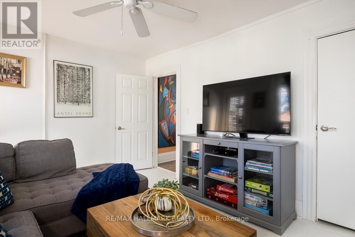 223 WALLACE AVENUE Image 24