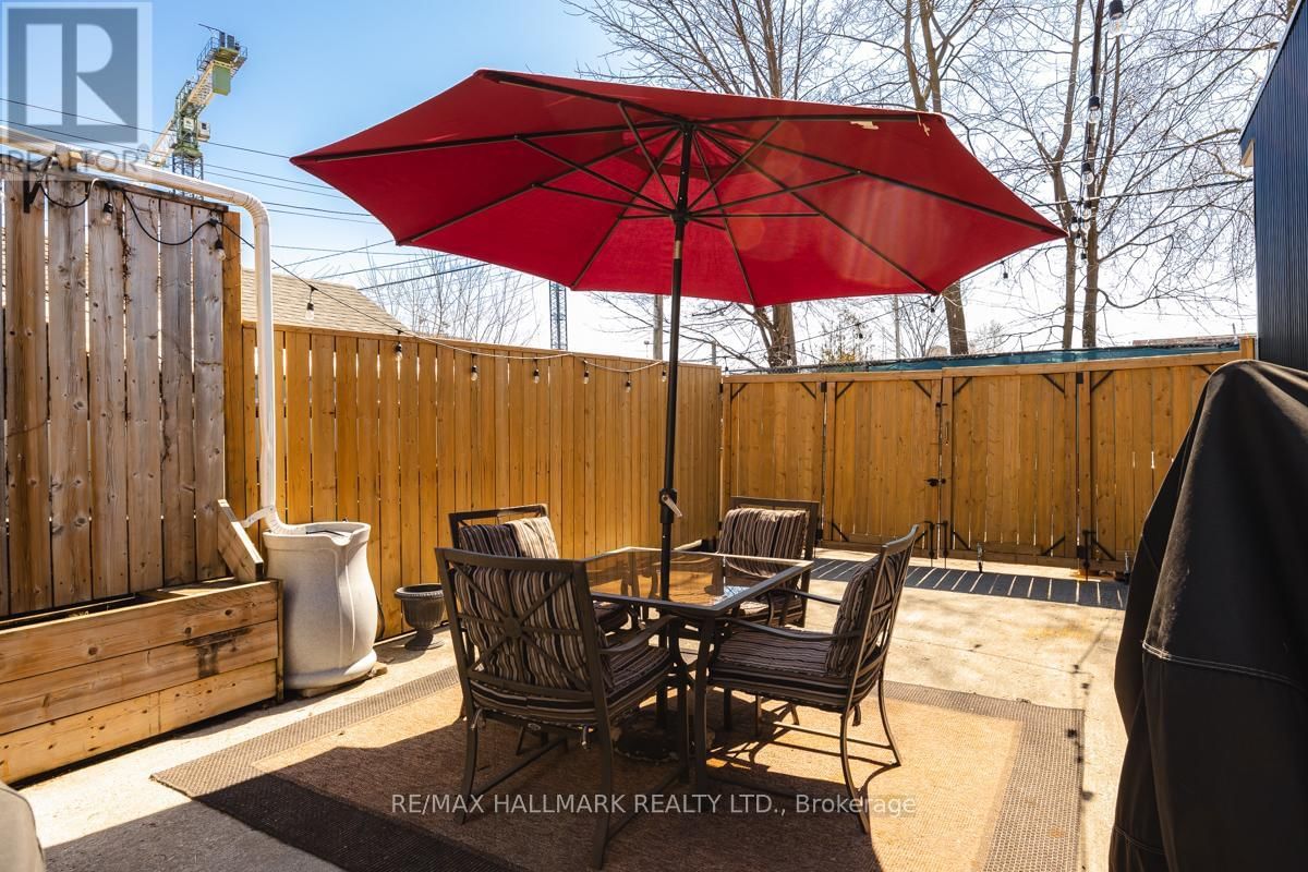 223 WALLACE AVENUE Image 29