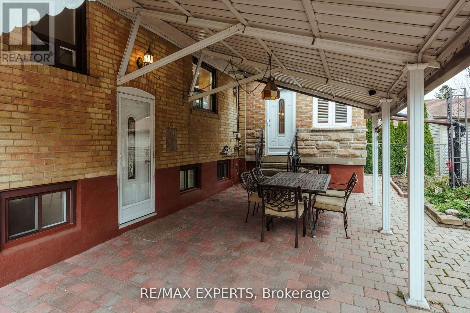 1 CRESTON ROAD Image 41