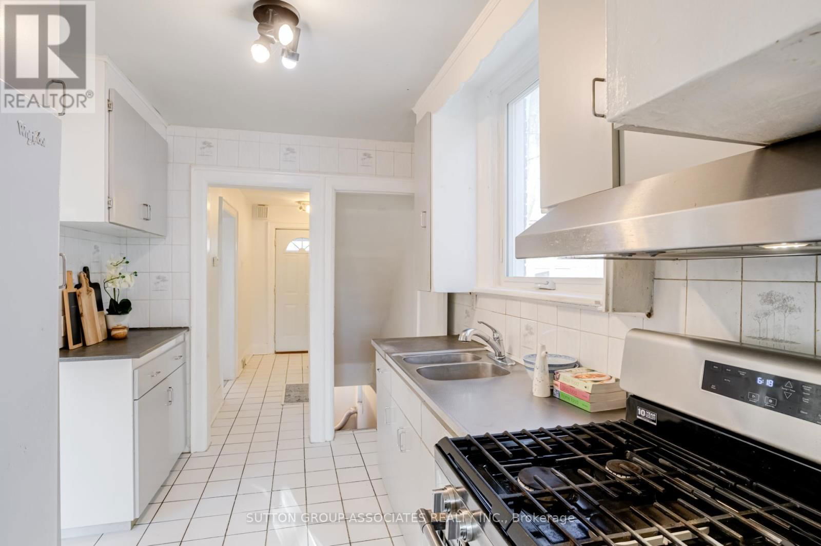 38 PRIMROSE AVENUE Image 15