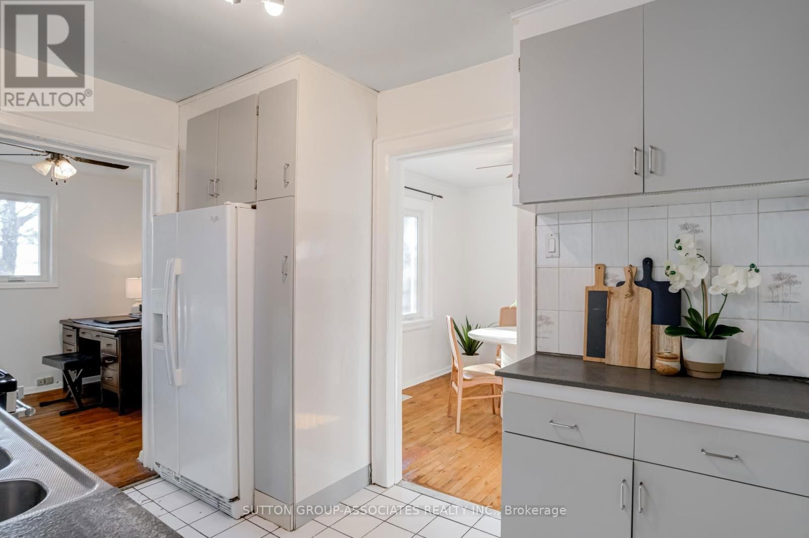 38 PRIMROSE AVENUE Image 17