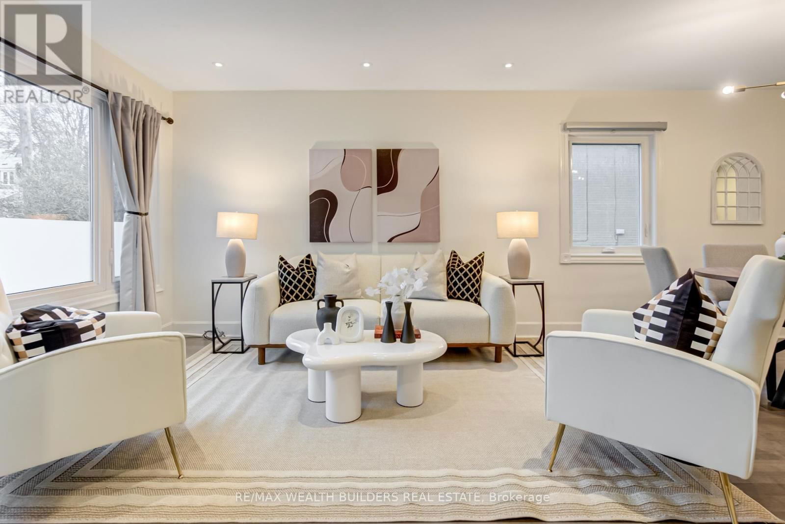 23 VAN STASSEN BOULEVARD Image 3