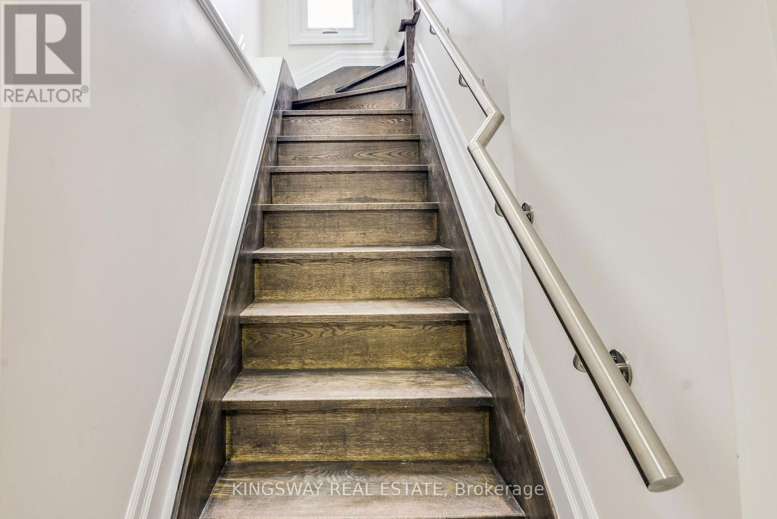 2 - 21 SPRINGHURST AVENUE Image 19