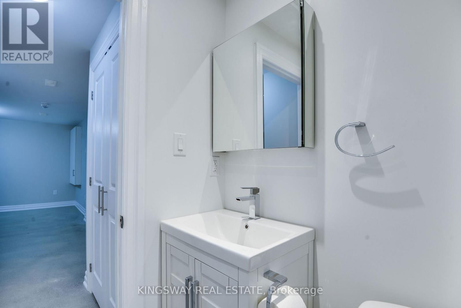 2 - 21 SPRINGHURST AVENUE Image 24