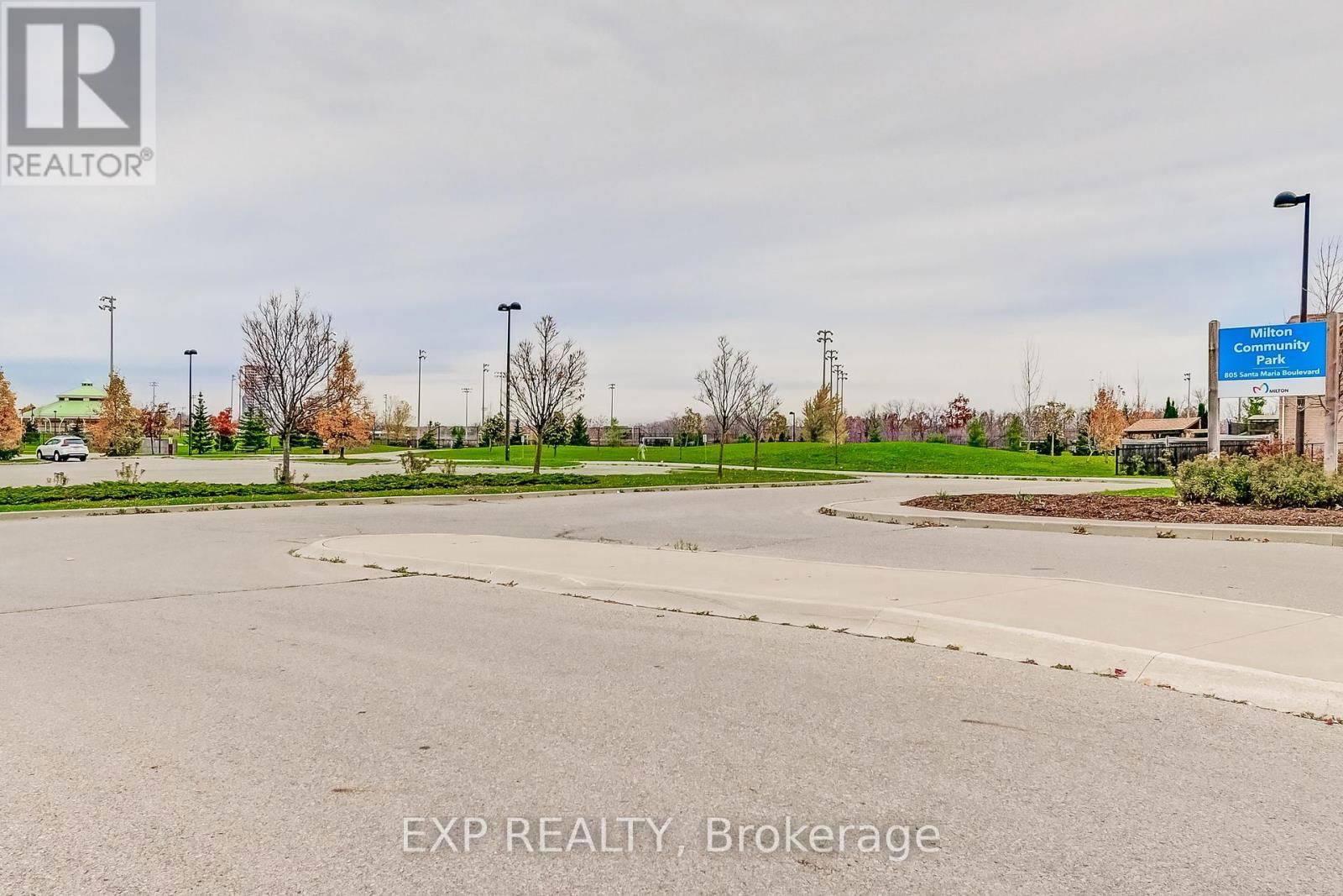979 NADALIN HEIGHTS Image 38