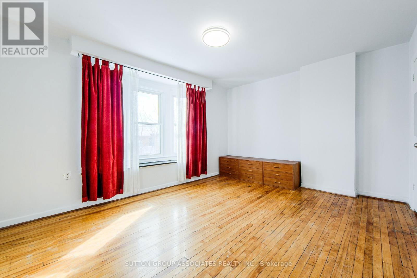 50 LAPPIN AVENUE Image 13