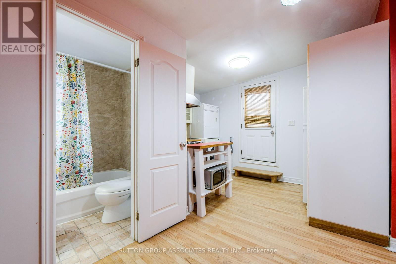 50 LAPPIN AVENUE Image 2