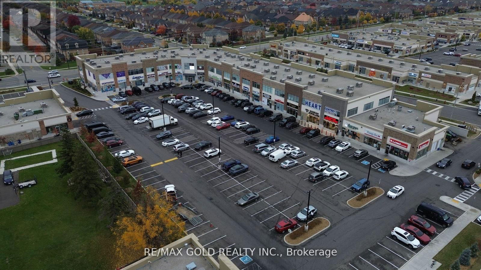 238 - 3465 PLATINUM DRIVE Image 6