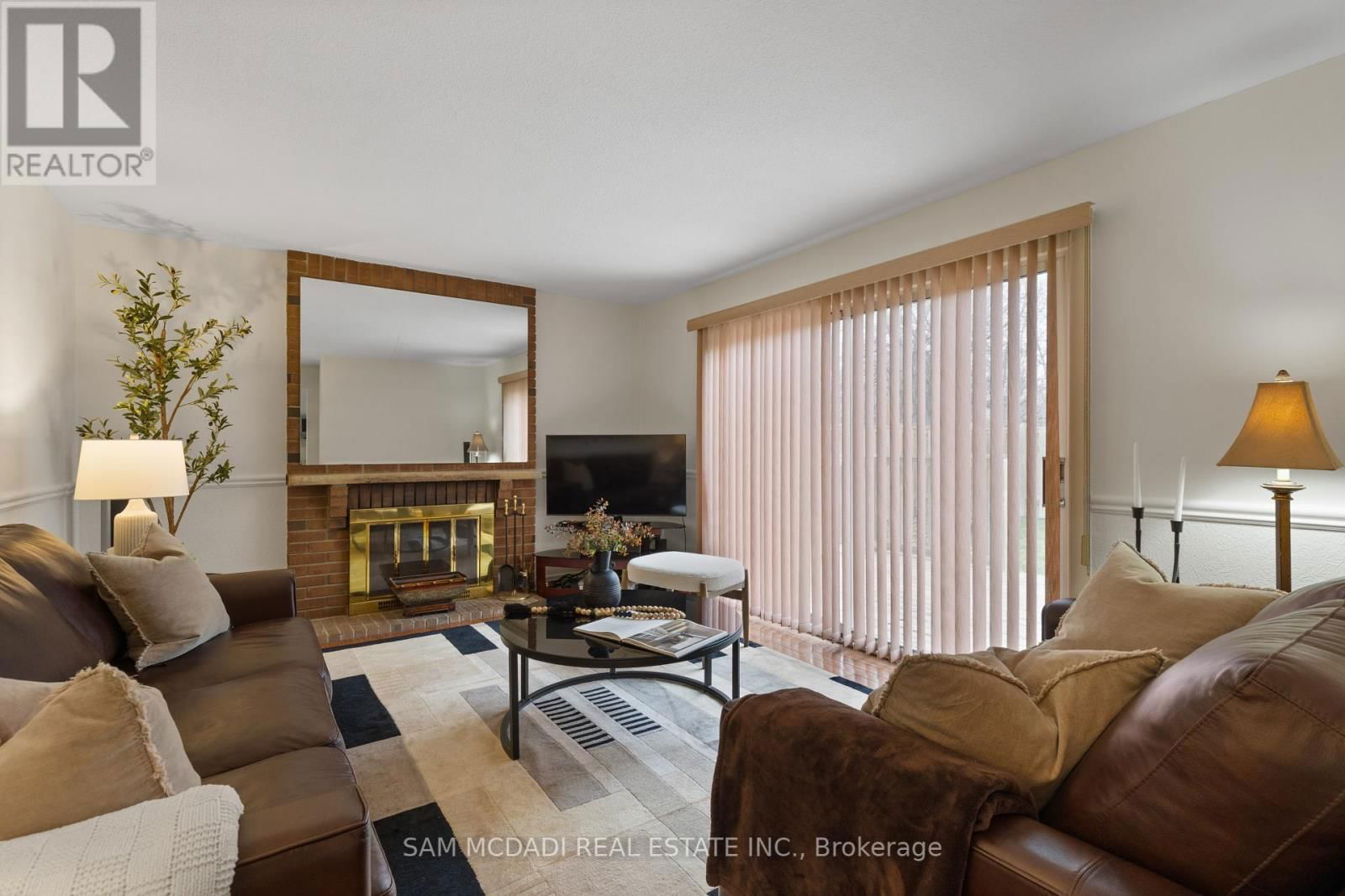 44 MADRID CRESCENT Image 12
