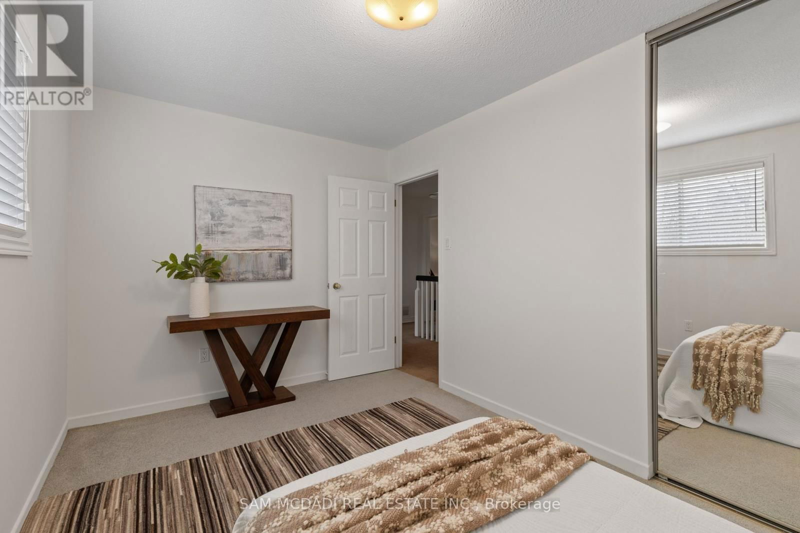 44 MADRID CRESCENT Image 22