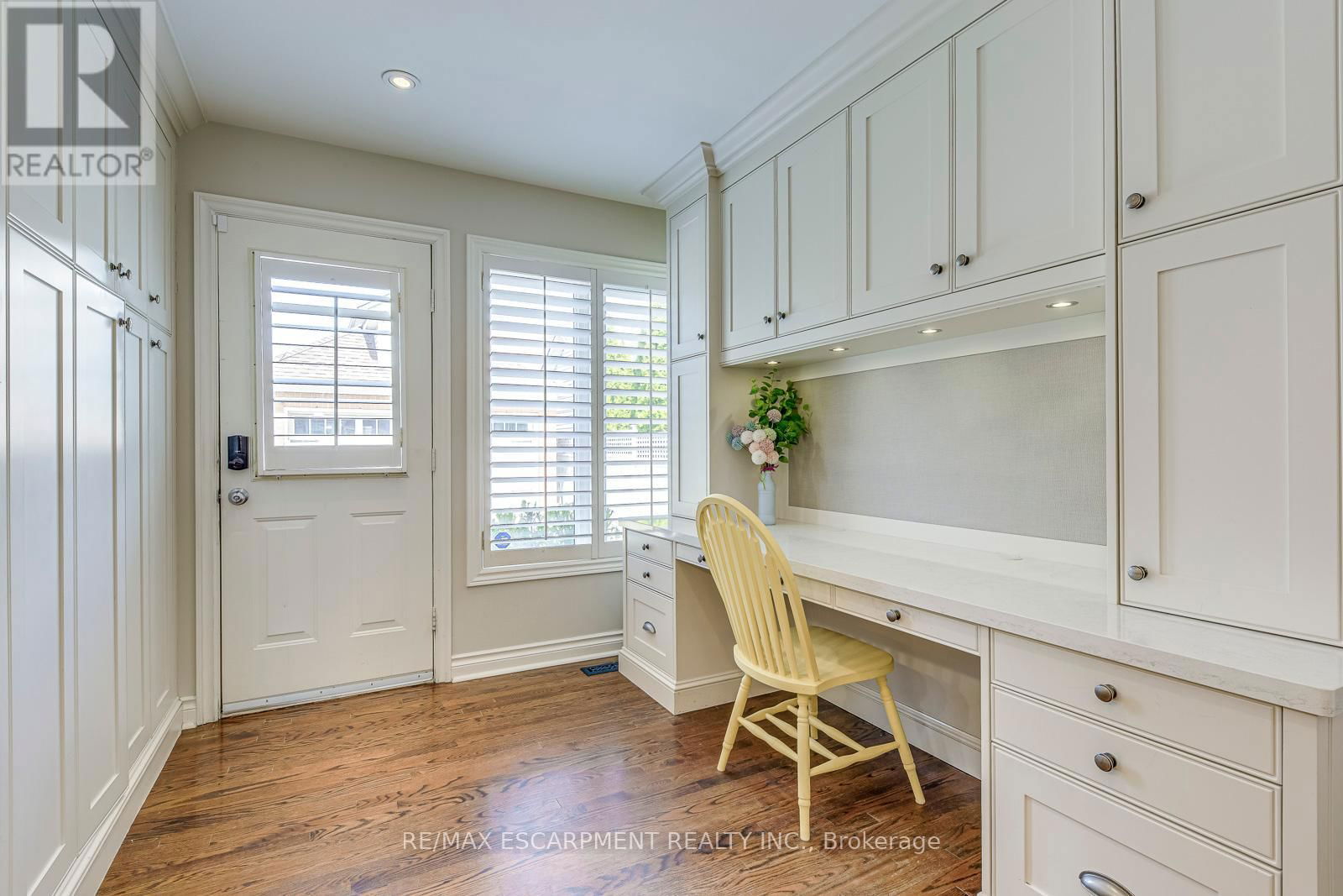 2375 ENNERDALE ROAD Image 15