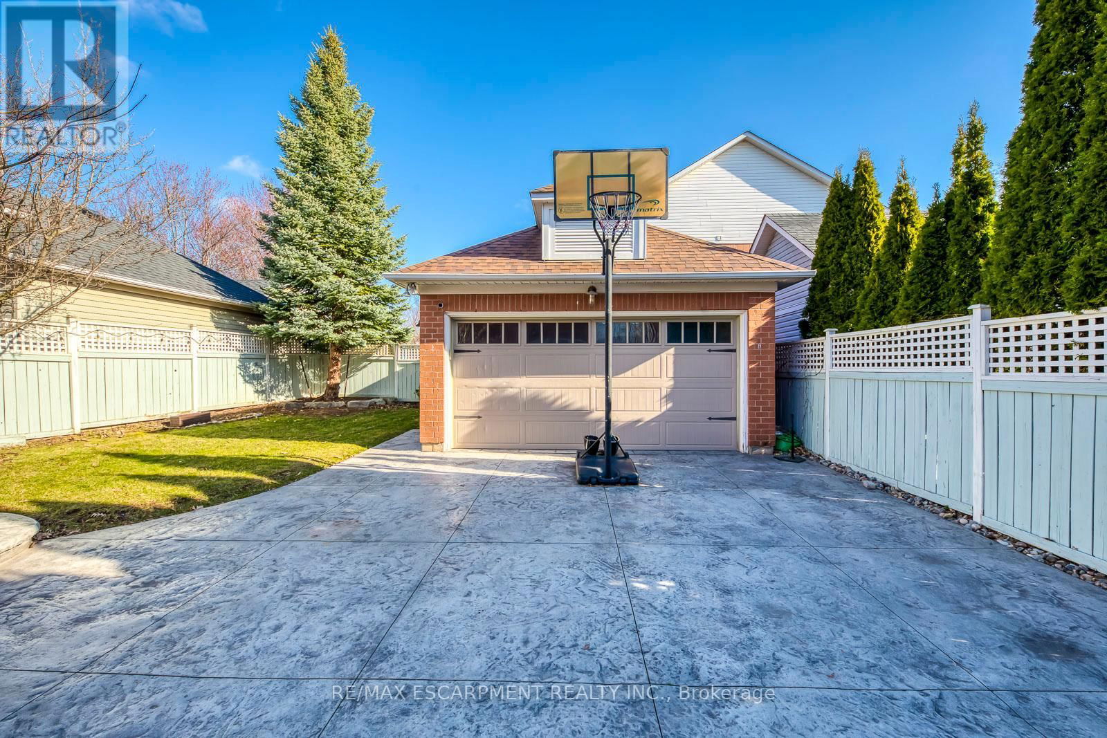 2375 ENNERDALE ROAD Image 41