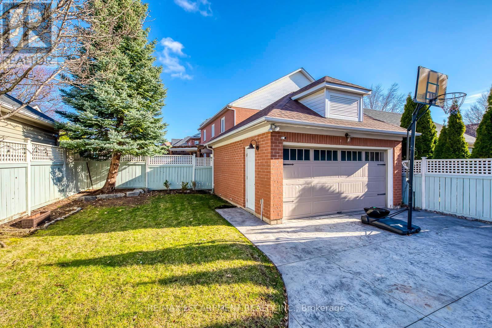 2375 ENNERDALE ROAD Image 42