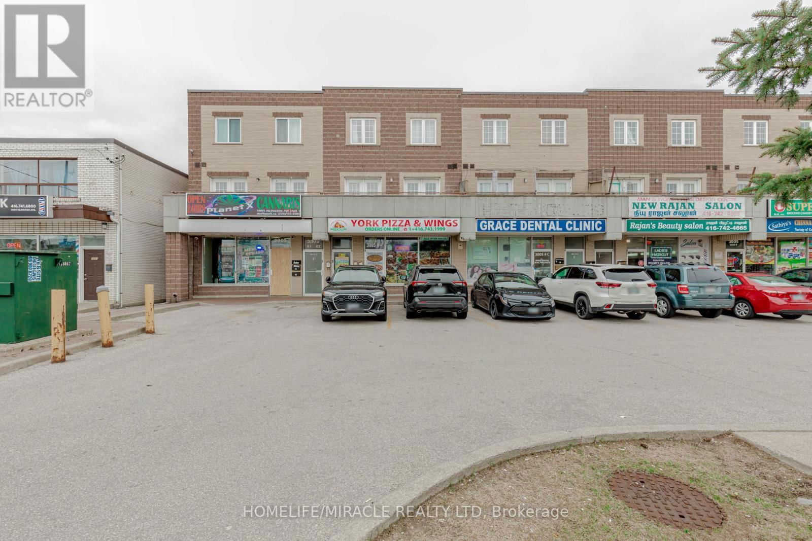 3005 ISLINGTON AVENUE Image 2