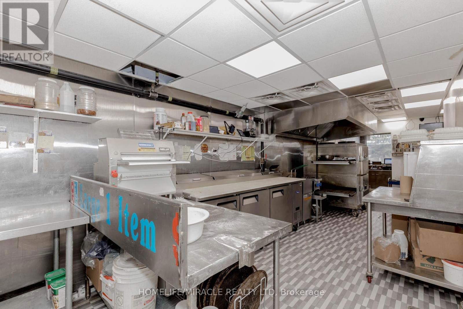 3005 ISLINGTON AVENUE Image 36