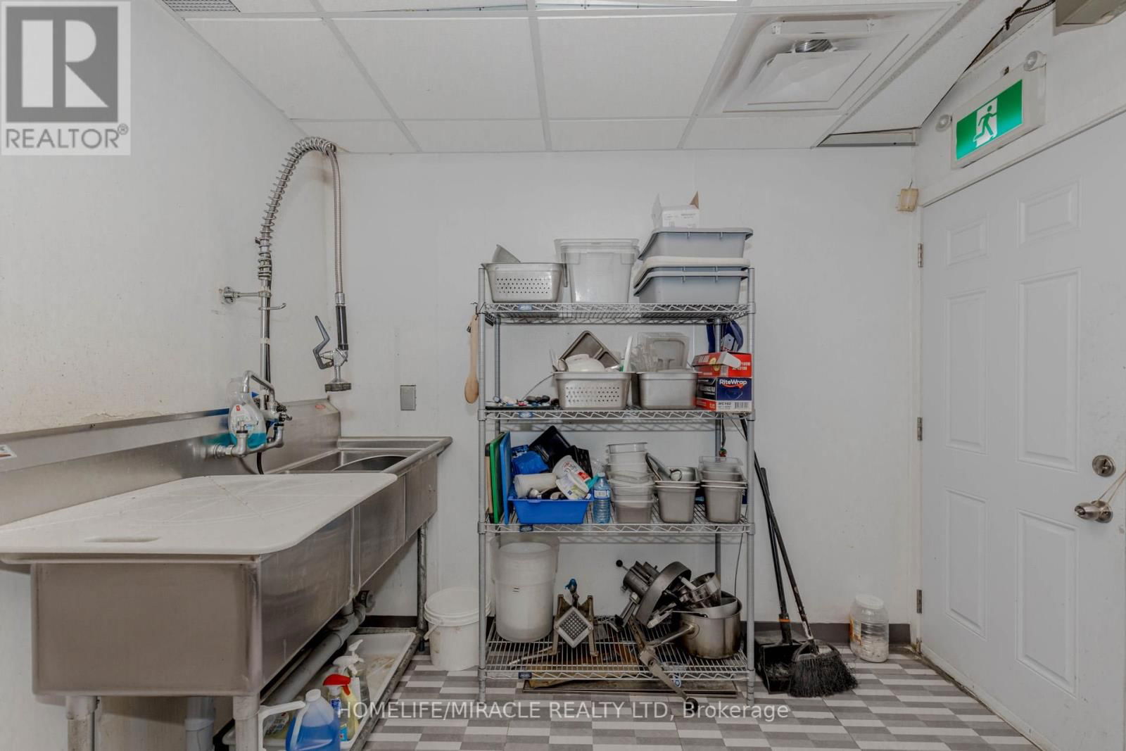 3005 ISLINGTON AVENUE Image 37
