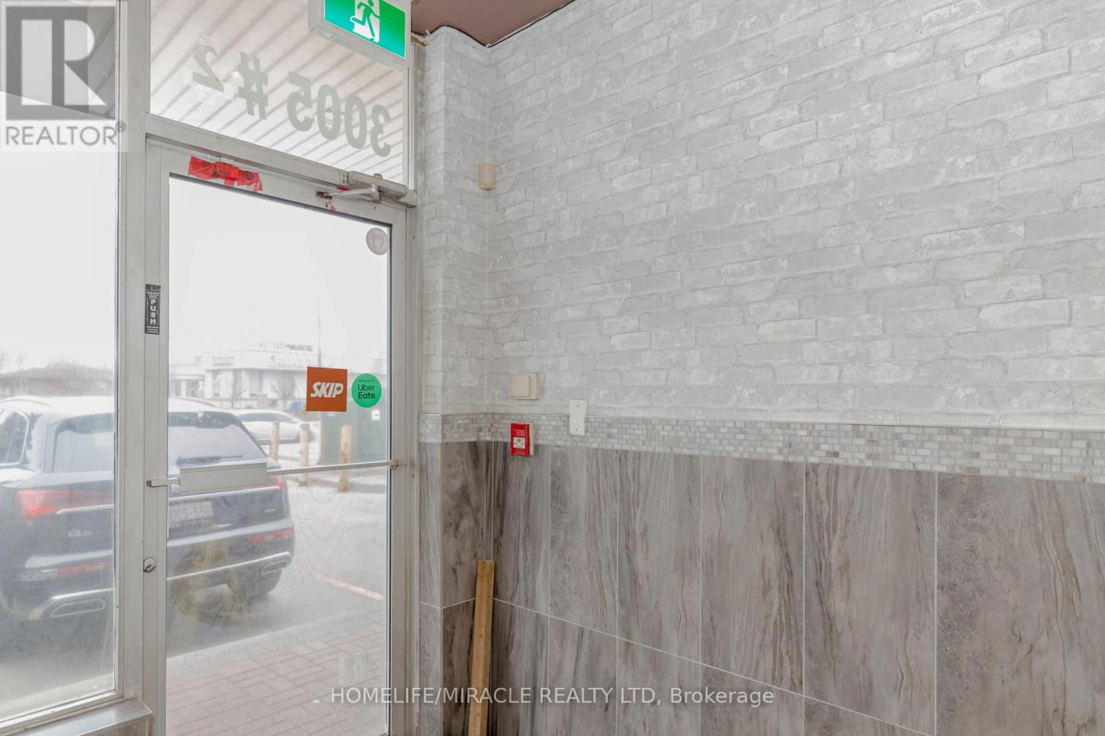 3005 ISLINGTON AVENUE Image 7