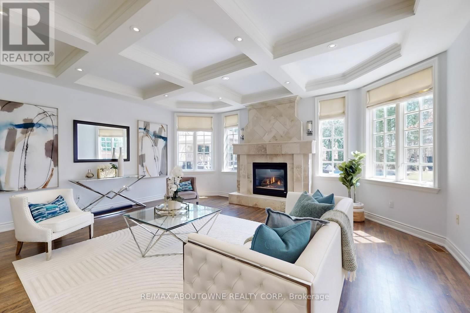 1175 RIVERBANK WAY Image 11