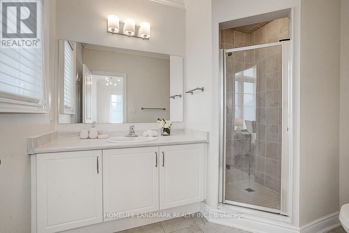 1301 FELICITY GARDENS Image 39
