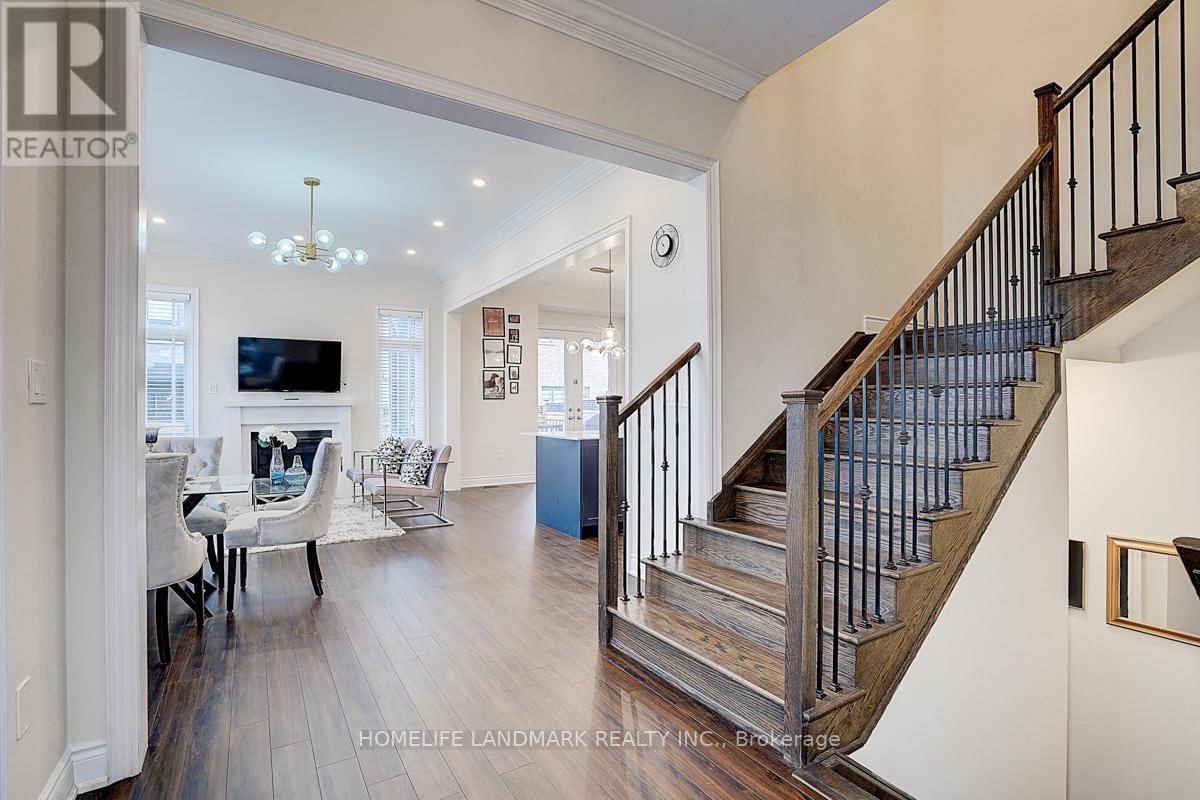 1301 FELICITY GARDENS Image 8