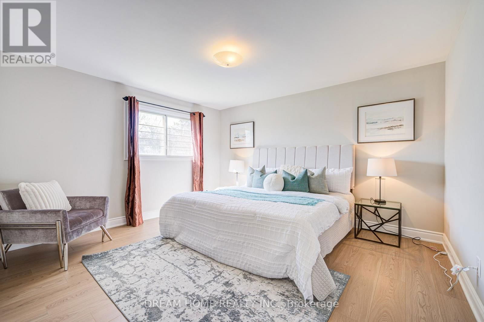 1323 SHAMIR CRESCENT Image 33