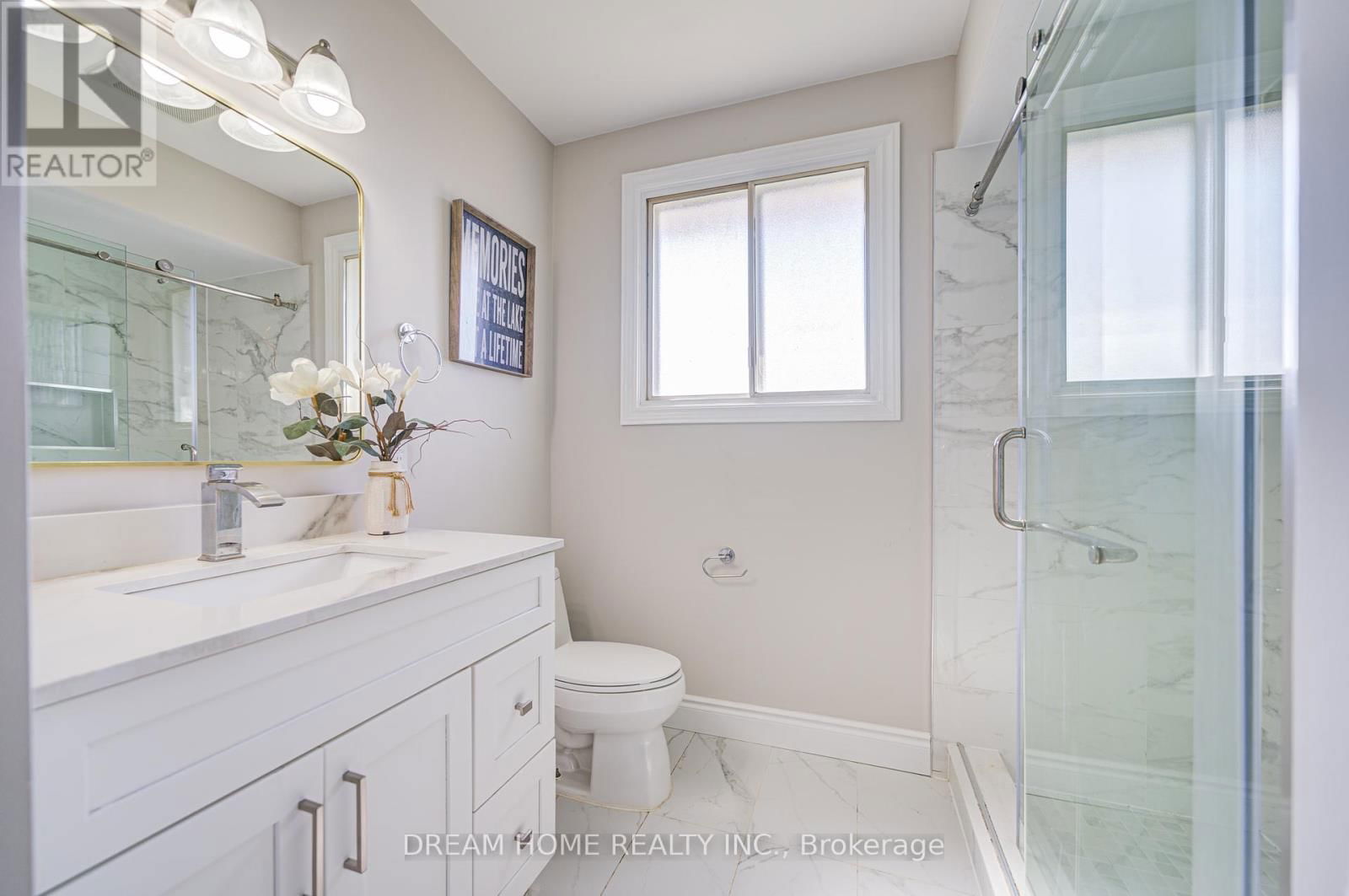 1323 SHAMIR CRESCENT Image 37