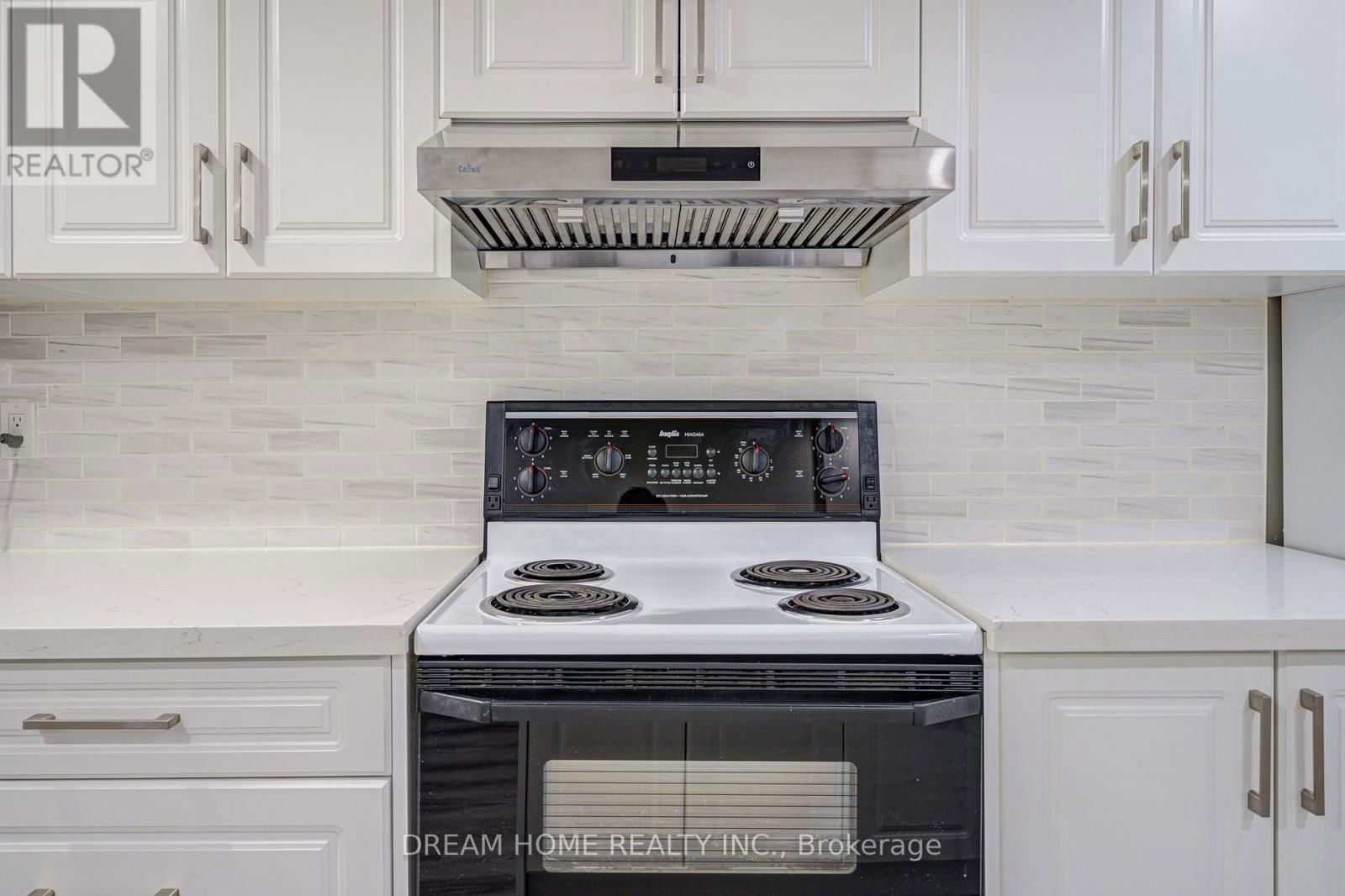 1323 SHAMIR CRESCENT Image 42