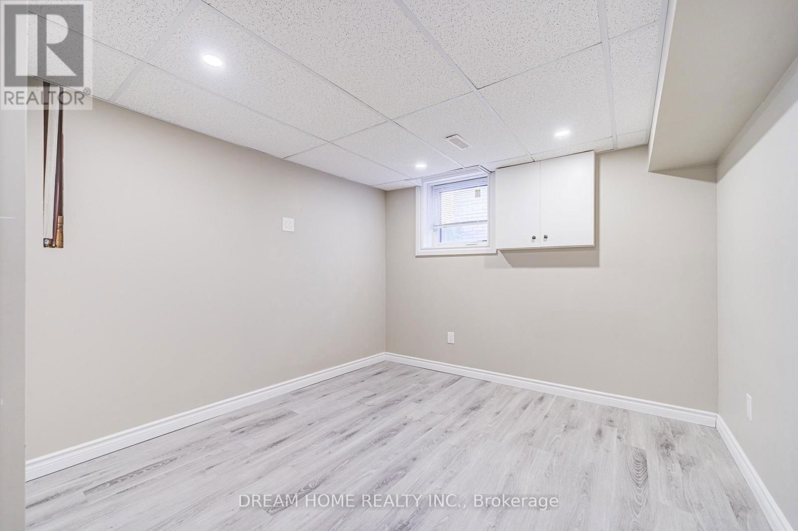 1323 SHAMIR CRESCENT Image 46