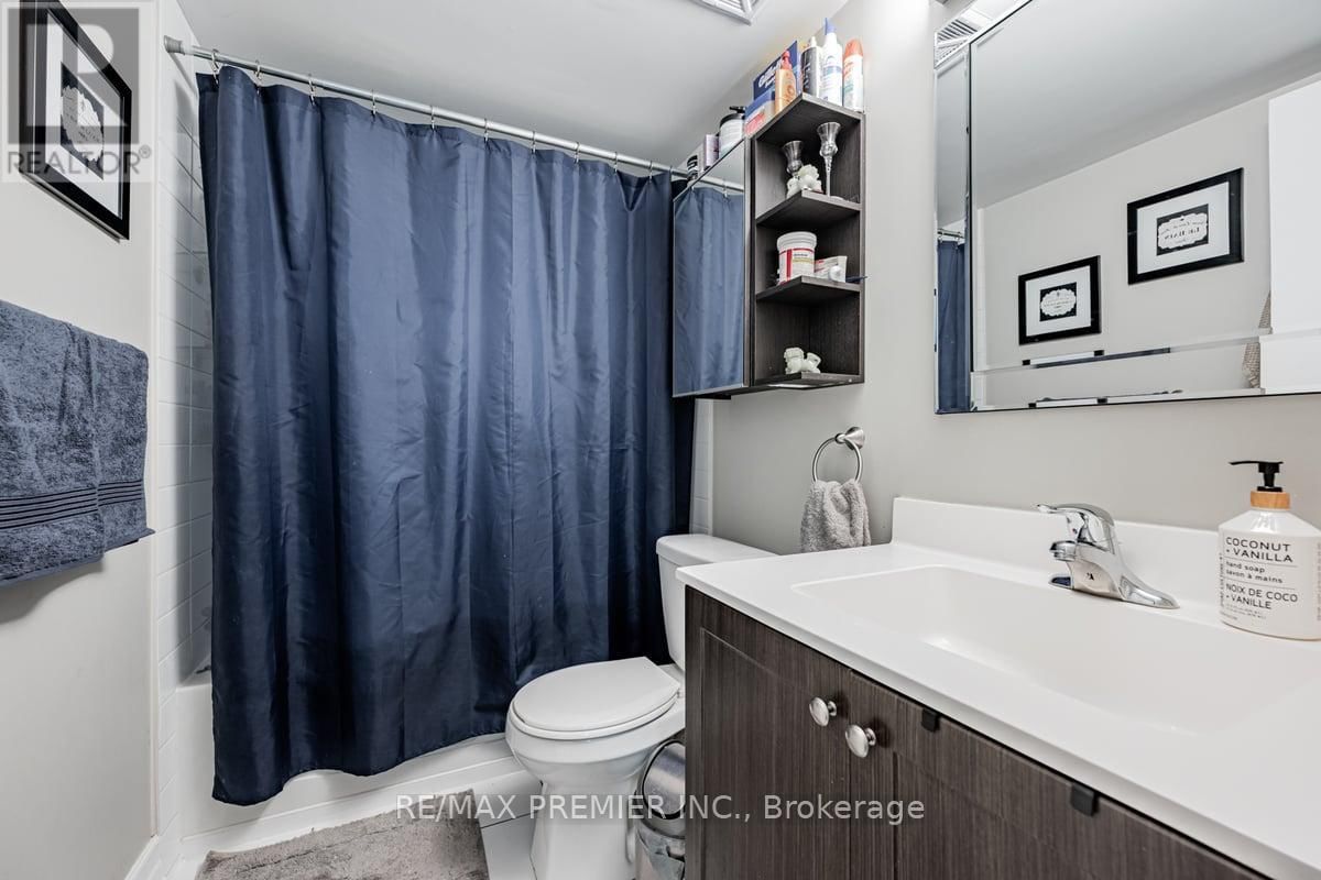 624 - 140 WIDDICOMBE HILL BOULEVARD Image 15