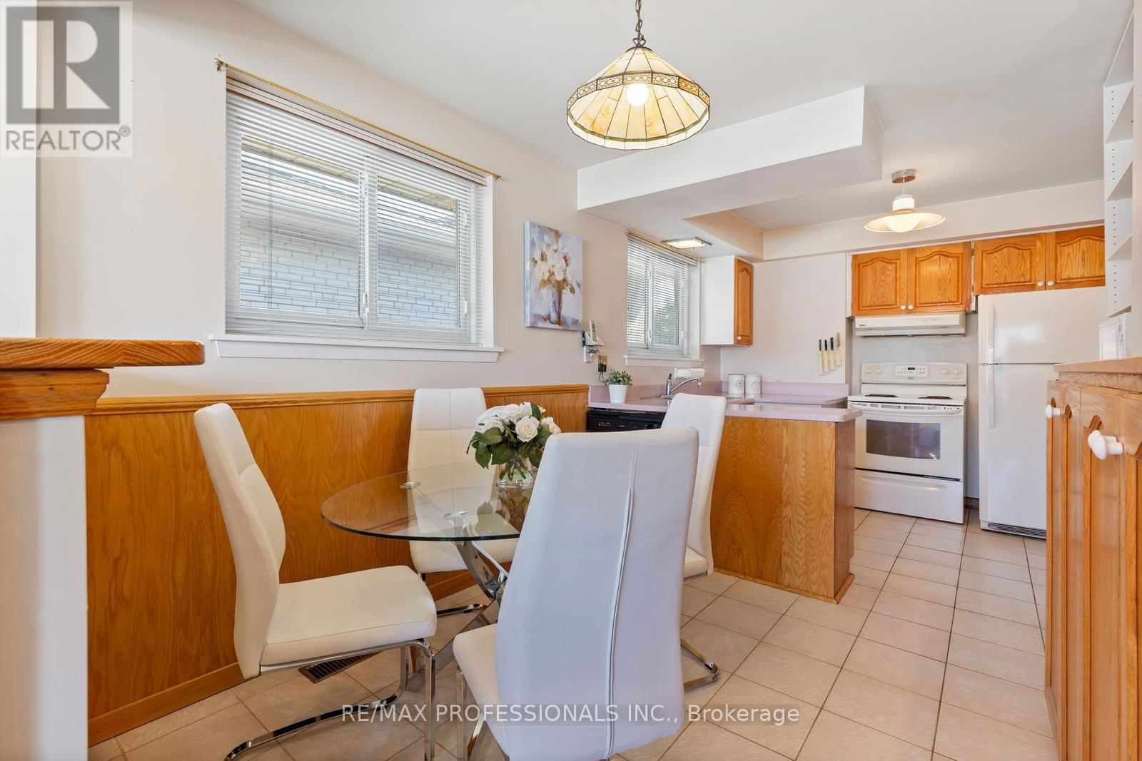 59 WARESIDE ROAD Image 11