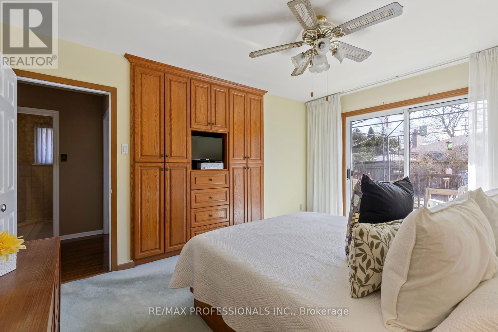 59 WARESIDE ROAD Image 19