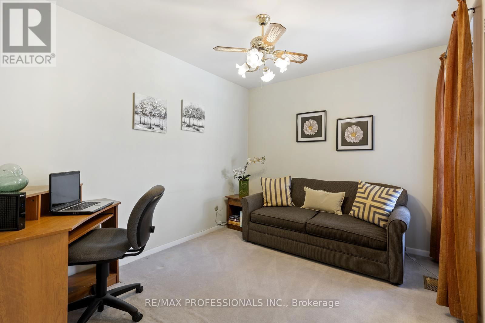 59 WARESIDE ROAD Image 25
