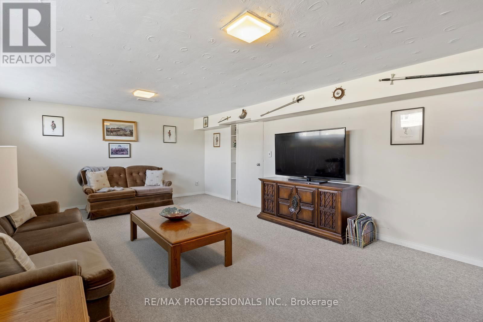 59 WARESIDE ROAD Image 30